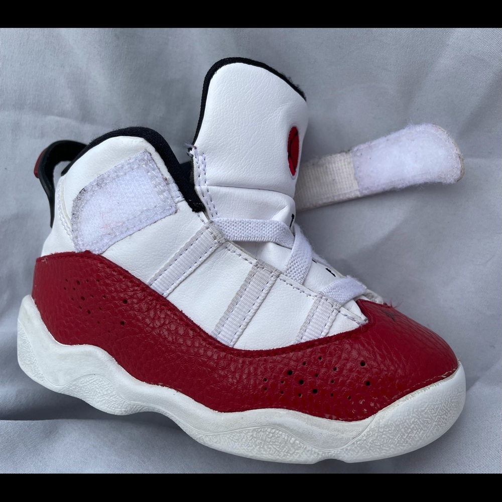 Jordan 6 Rings - Picture 6 of 8